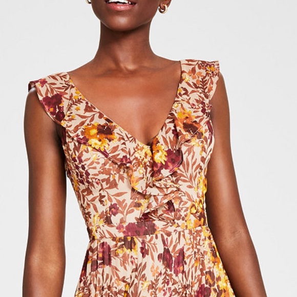 Floral Dress - Picture 4 of 6